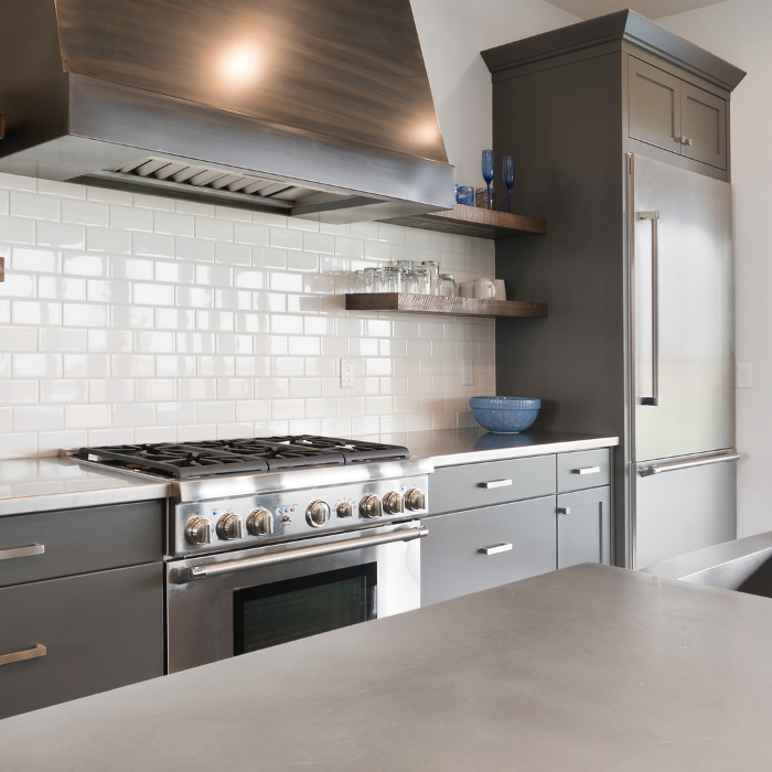 Does a Range Hood Need to Be Bigger Than Range?