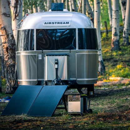 Goal Zero Yeti 6000X + (2) Boulder 200 BC Solar Generator - 44522