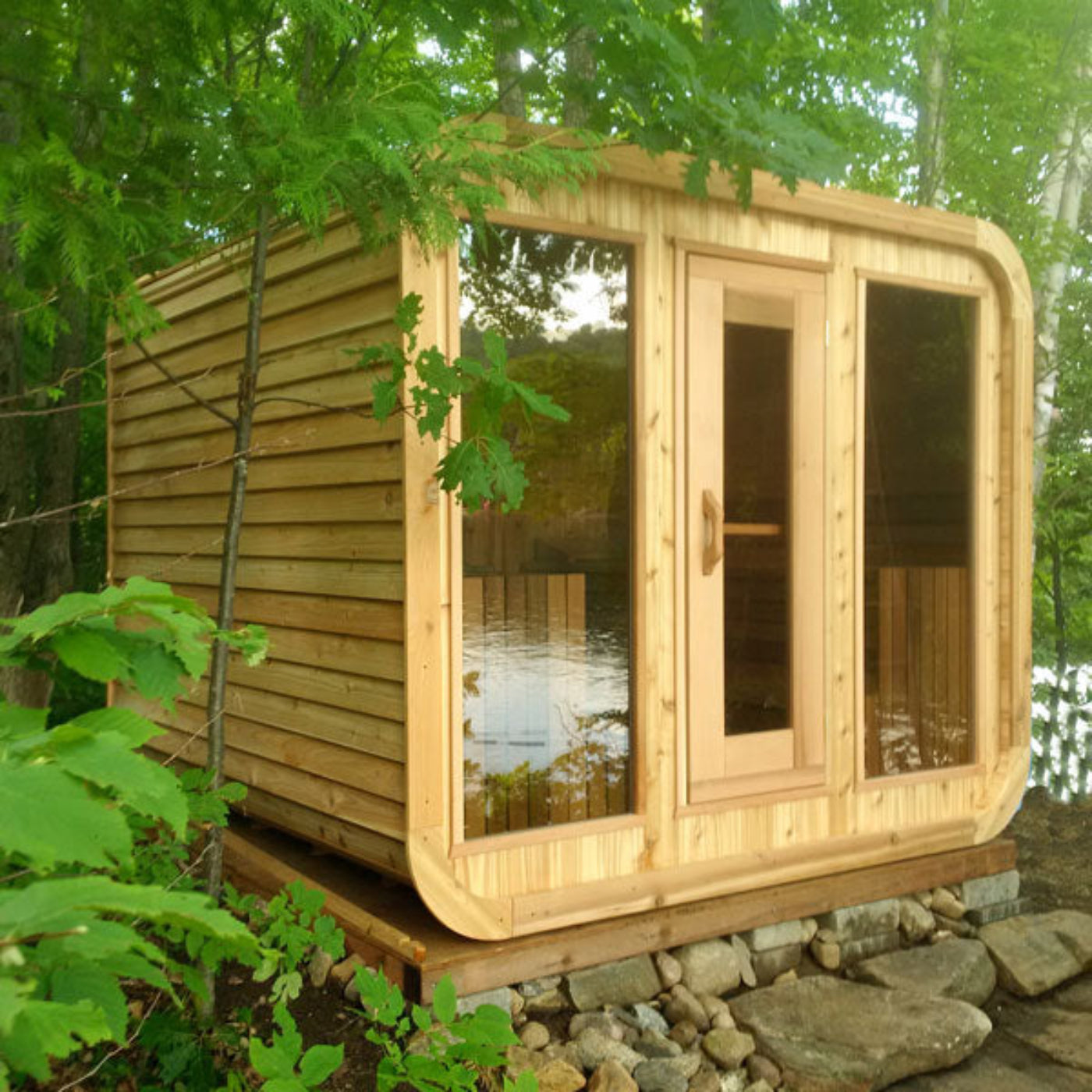 Dundalk Leisure Knotty Cedar Outdoor Luna Sauna - 862LUE