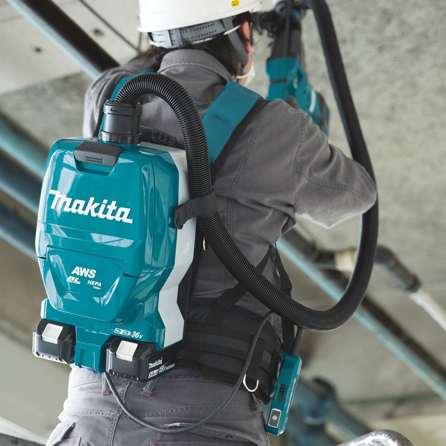 Makita  36V (18V X2) LXT Brushless 1/2 Gallon HEPA Filter Backpack Dry Dust Extractor Kit, dual port charger, AWS Capable (5.0Ah) - XCV10PTX