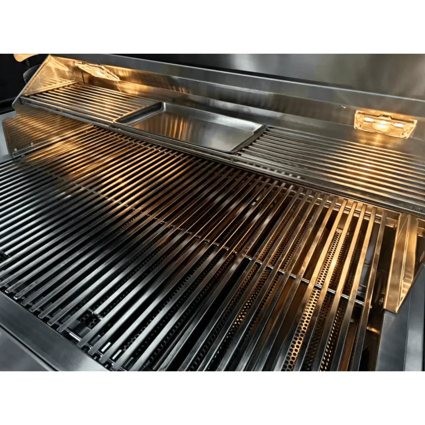TrueFlame 32 Burner Built-In Gas Grill - TF32-LP